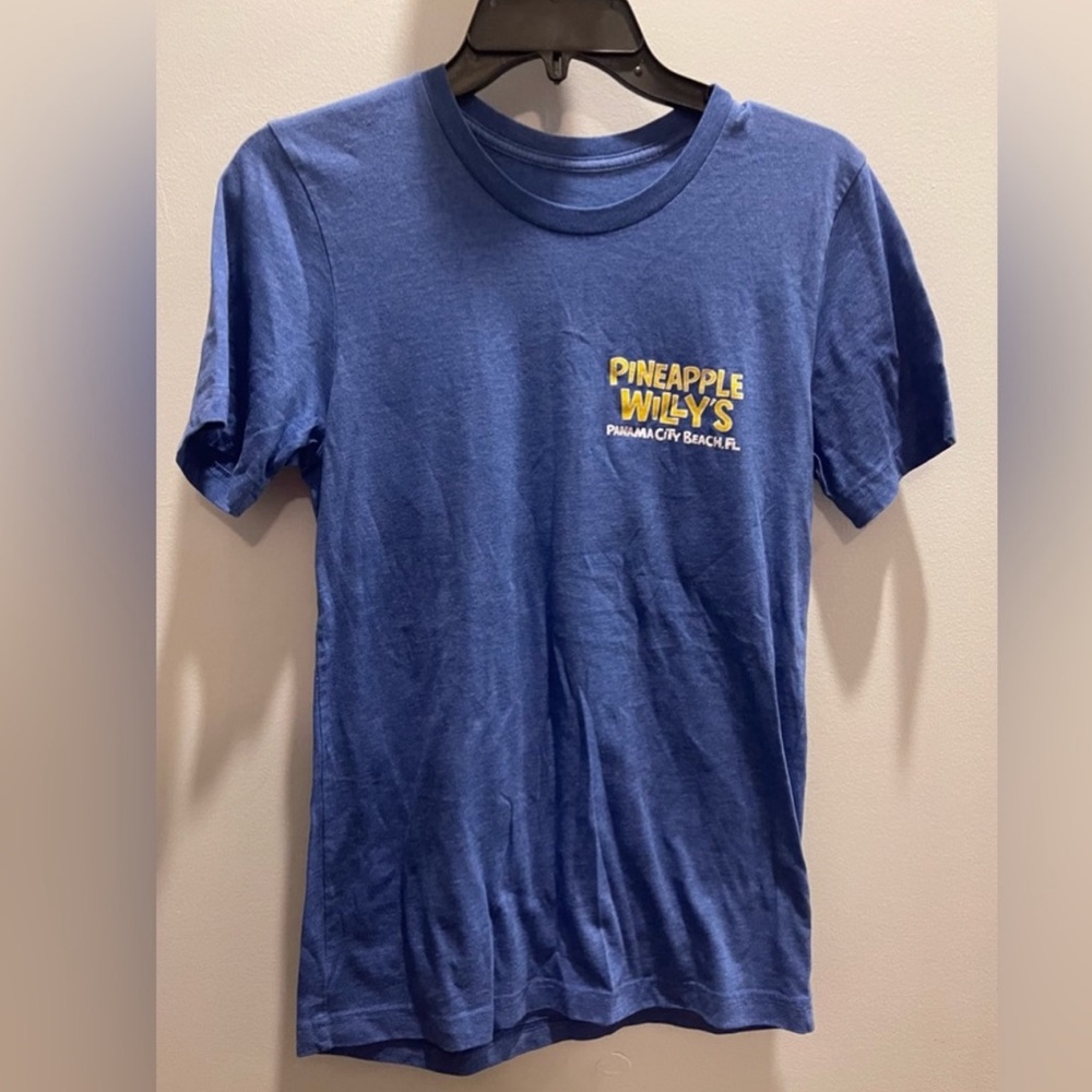 Bundle of 2! Pineapple Willy’s Panama City Beach T Shirts Unisex Small